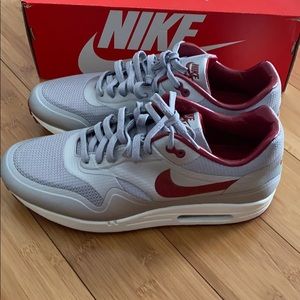 AirMax1 HYP QS - silver and maroon